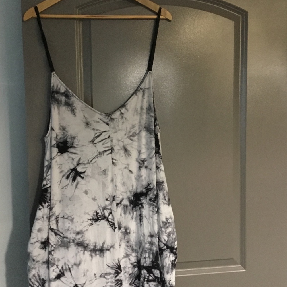 Black and White Tie-Dye Spaghetti Strap Dress